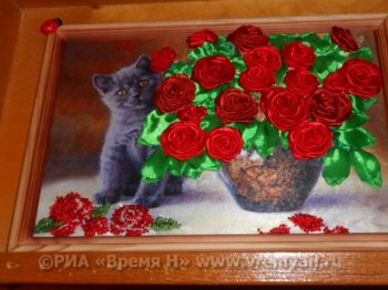 Картины, вышитые лентами, и предметы советской эпохи представлены в сельских музеях Чкаловского района
